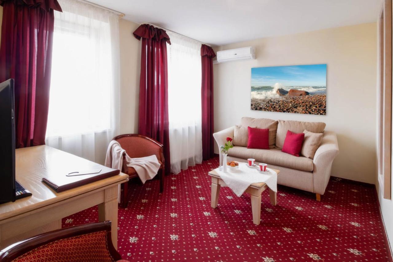 Hotel Pajurio Vieskelis Klaipėda Buitenkant foto
