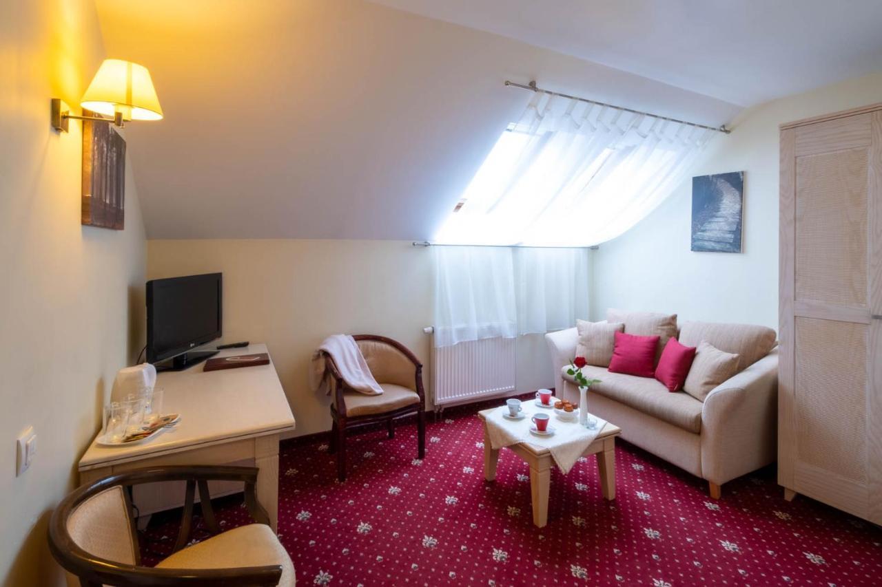 Hotel Pajurio Vieskelis Klaipėda Buitenkant foto